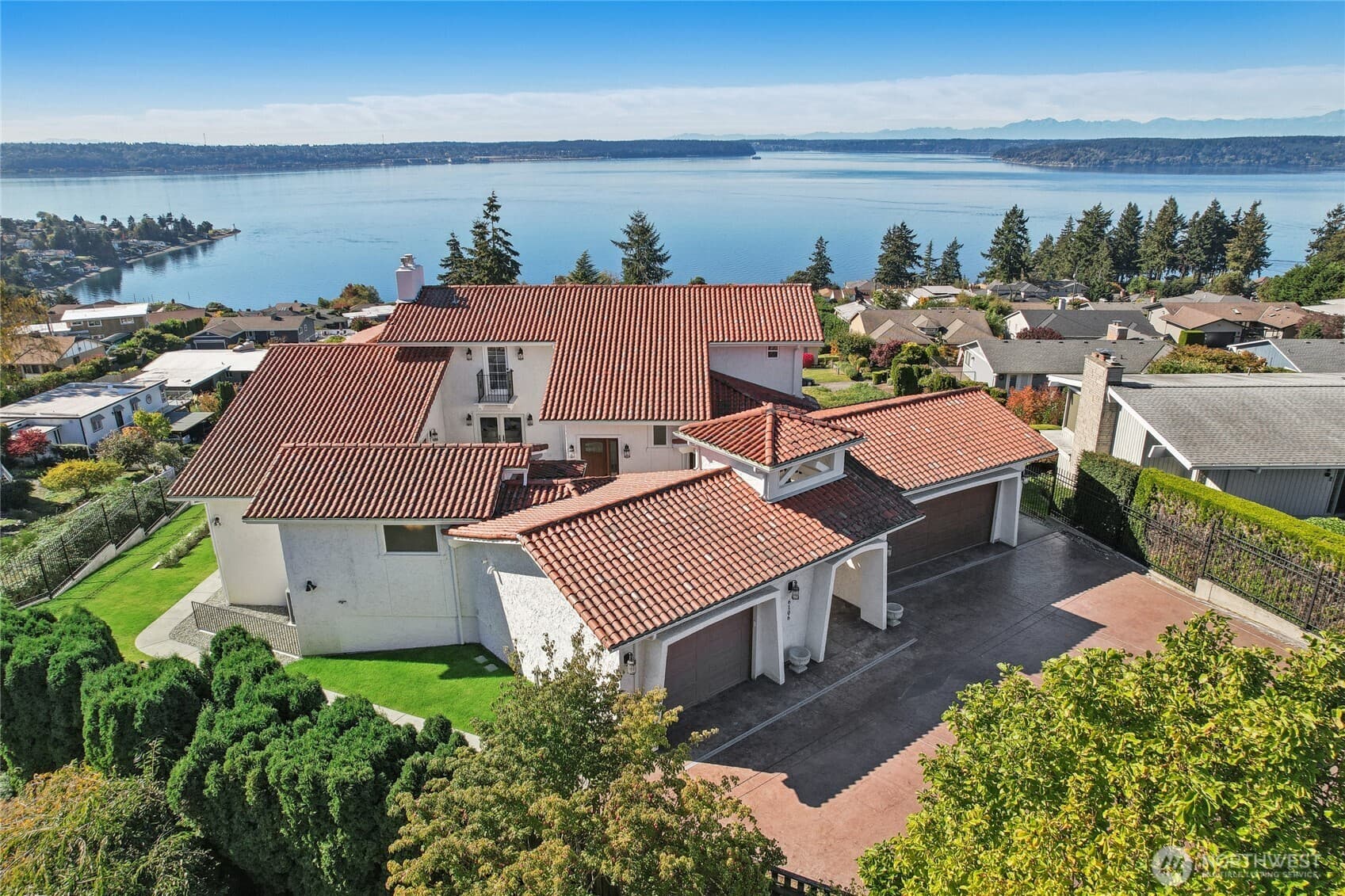 Property at 6106 Panorama Drive NE