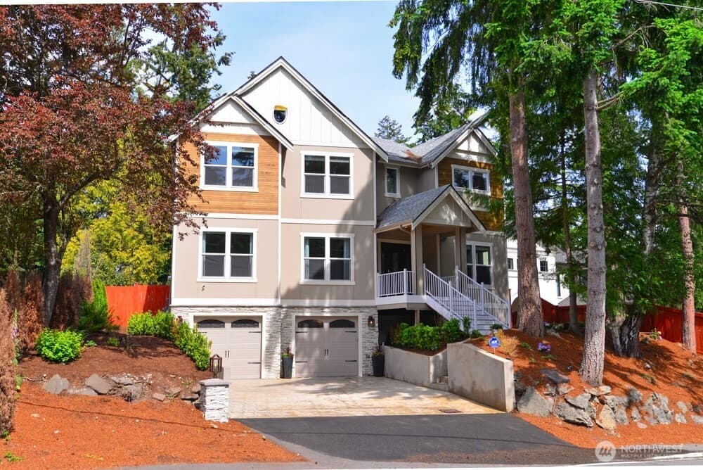 Property at 1808 104th Avenue SE