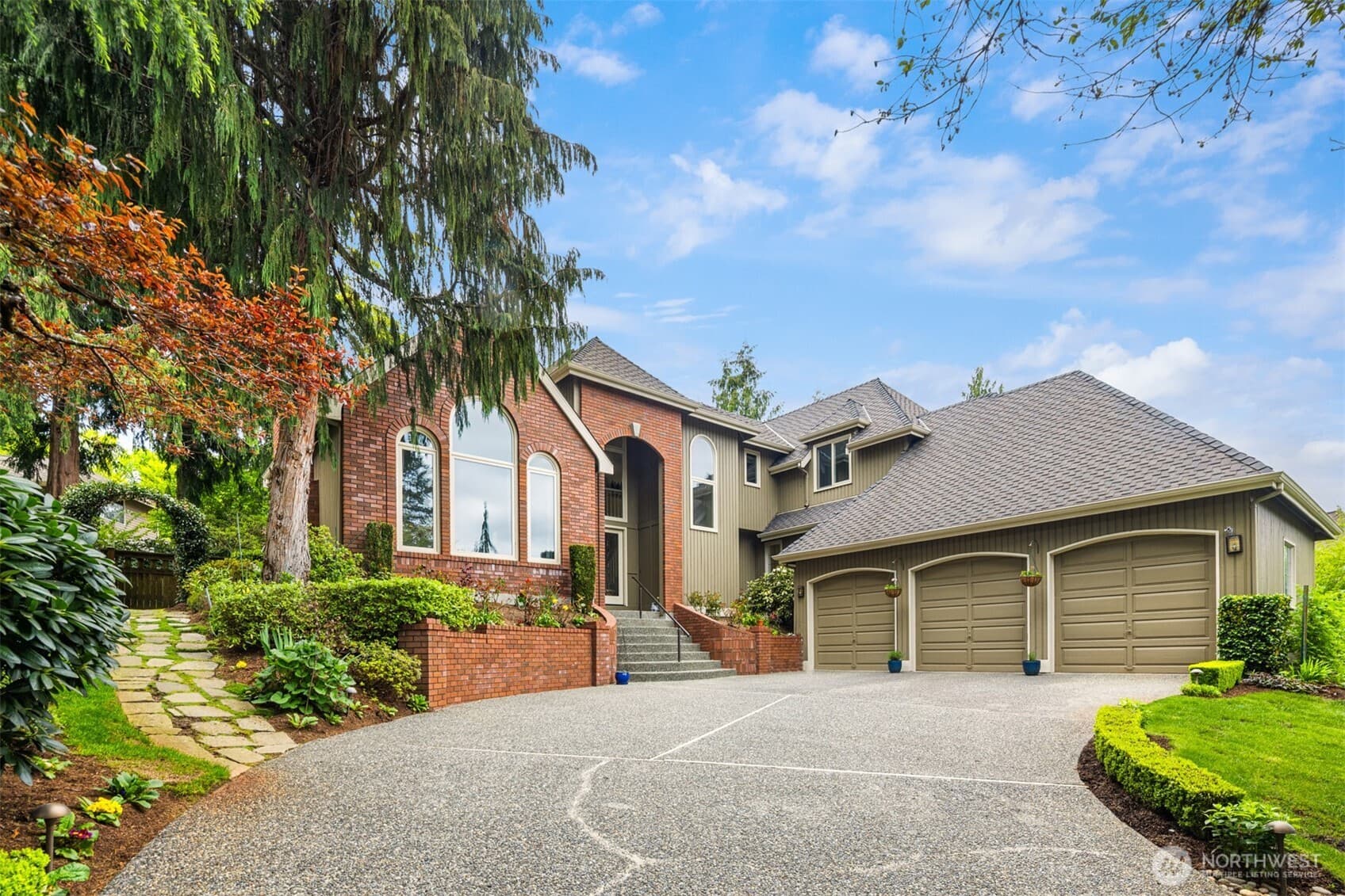 Property at 3021 224th Avenue NE