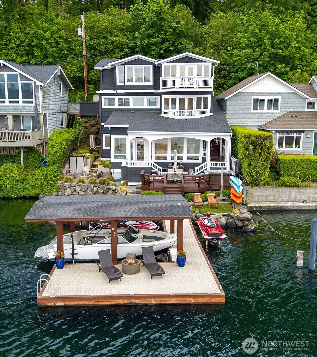 Property at 5021 Lakehurst Lane