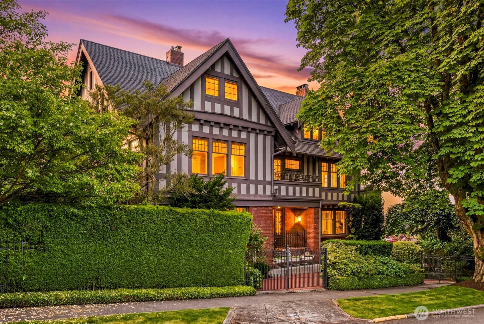 Property at 2218 E Prospect Street