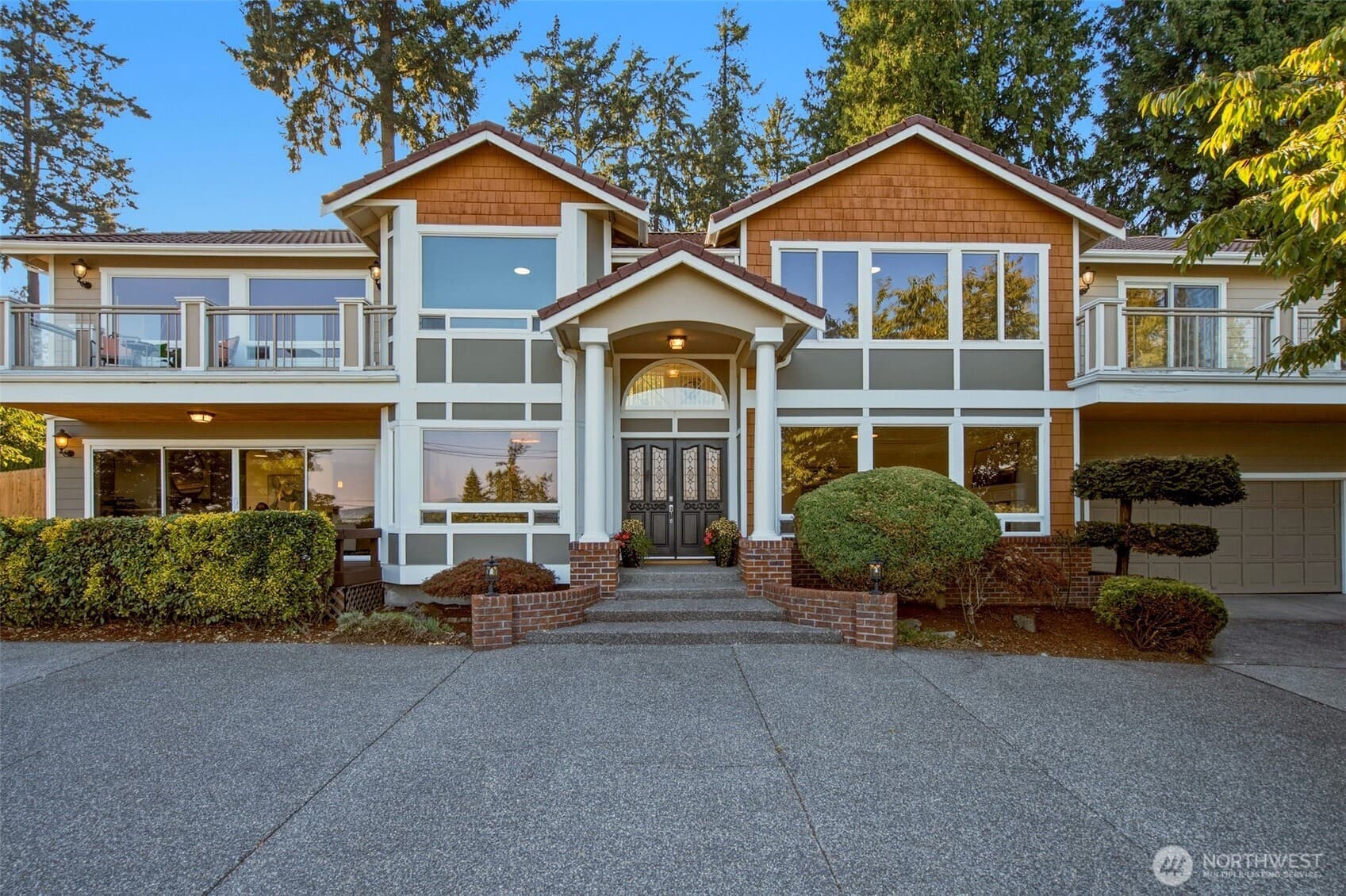 Property at 8338 NE Juanita Drive