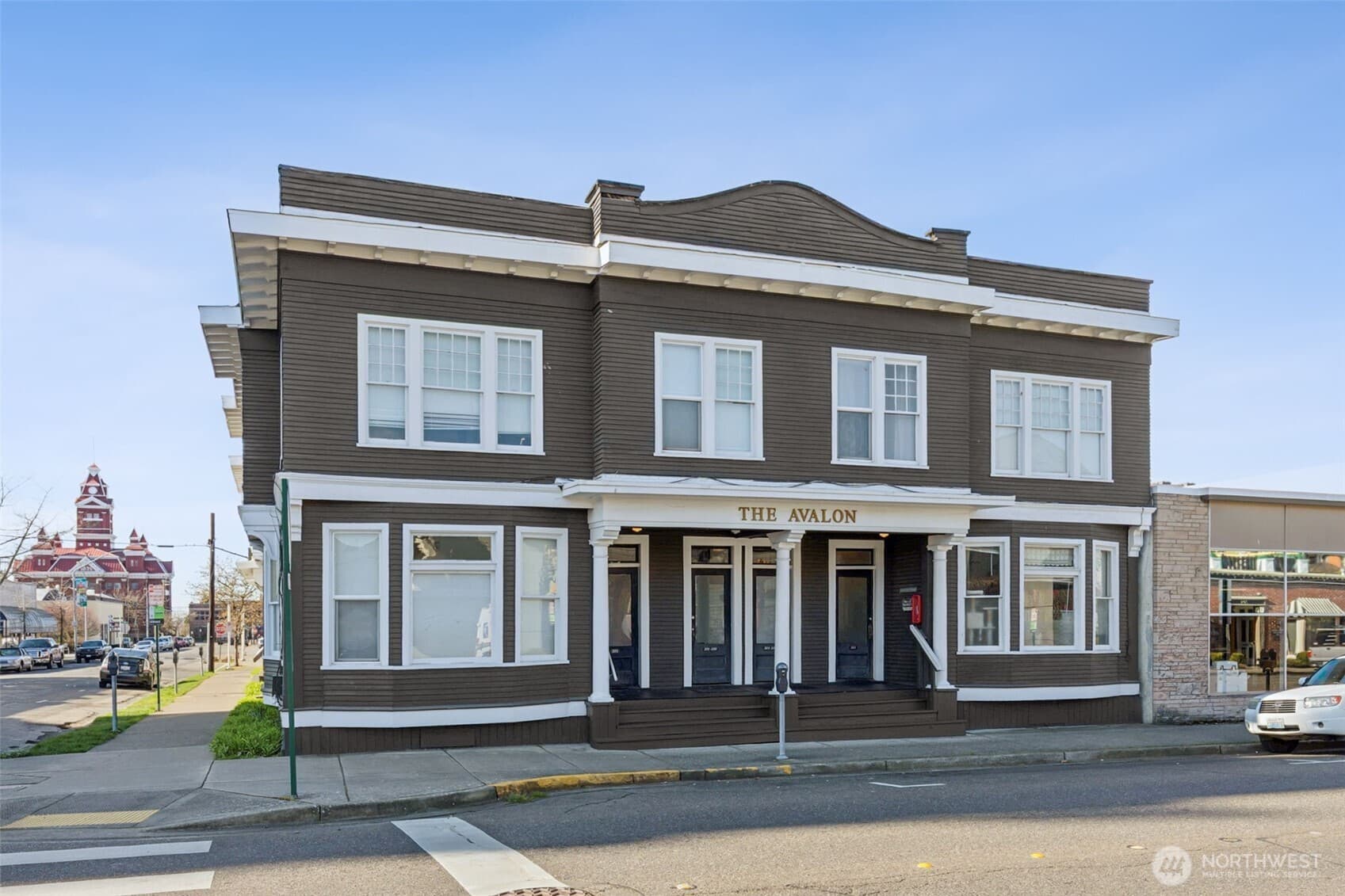 Property at 201 N Commercial Street