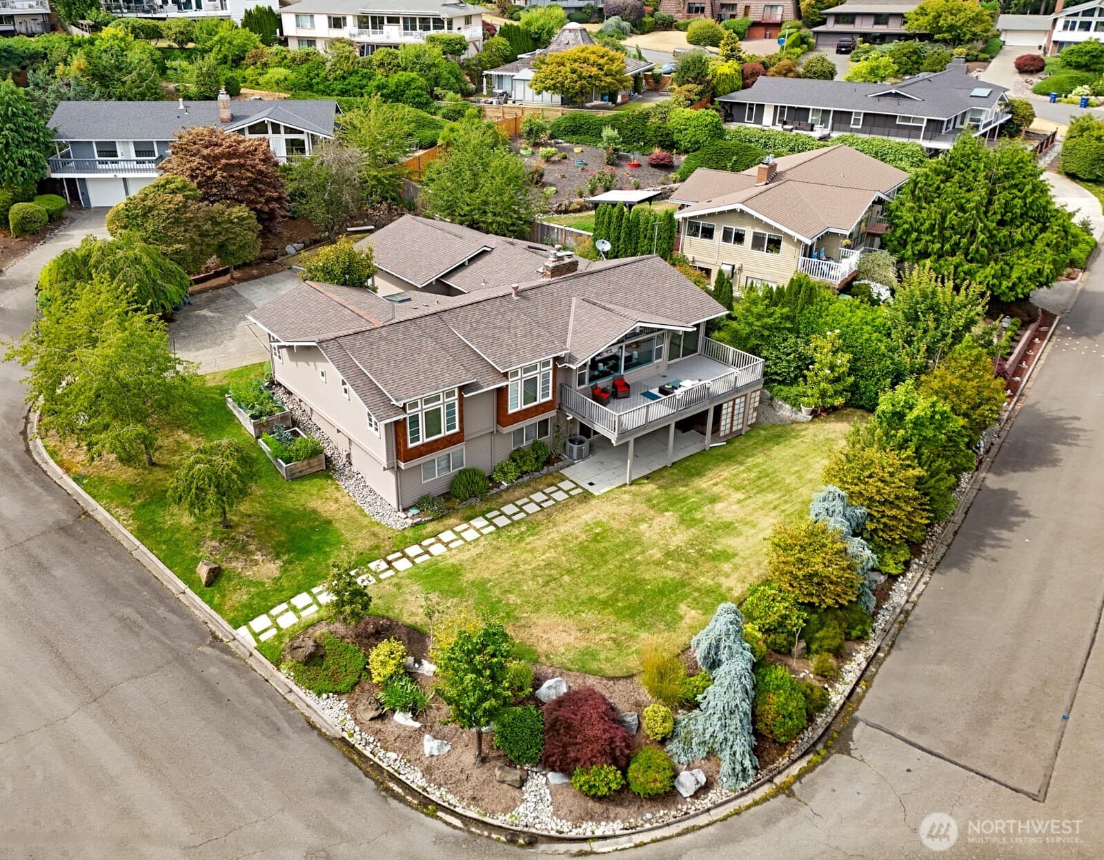 Property at 17236 NE 6th Place
