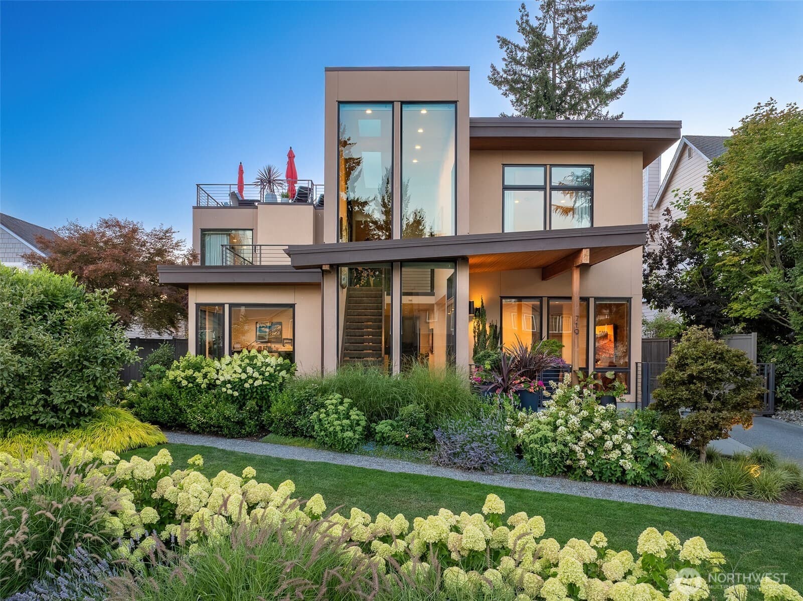 Property at 719 99th Avenue NE