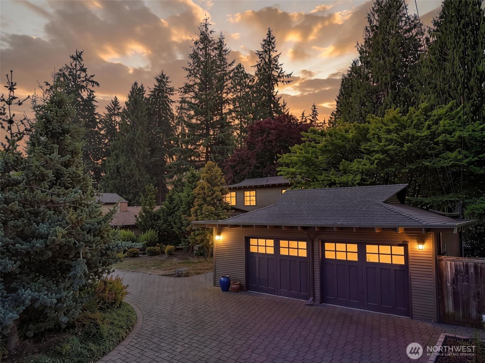 Property at 12838 NE 73rd Street