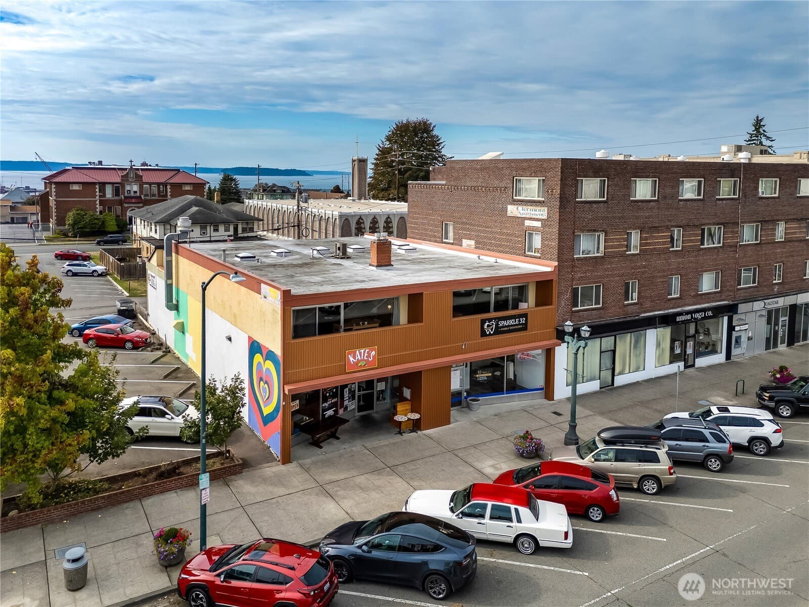 Property at 2512 Colby Avenue