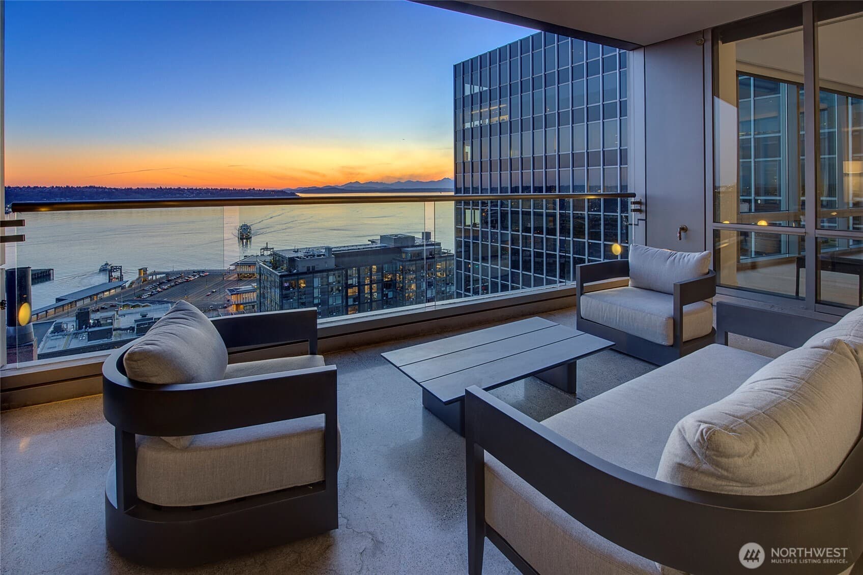 Property at 715 2nd Avenue #1702