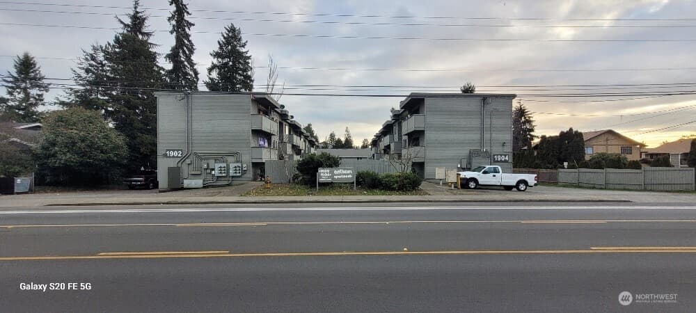 Property at 1902 -1904 W Casino Road
