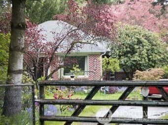Property at 4325 NE Sunset Blvd