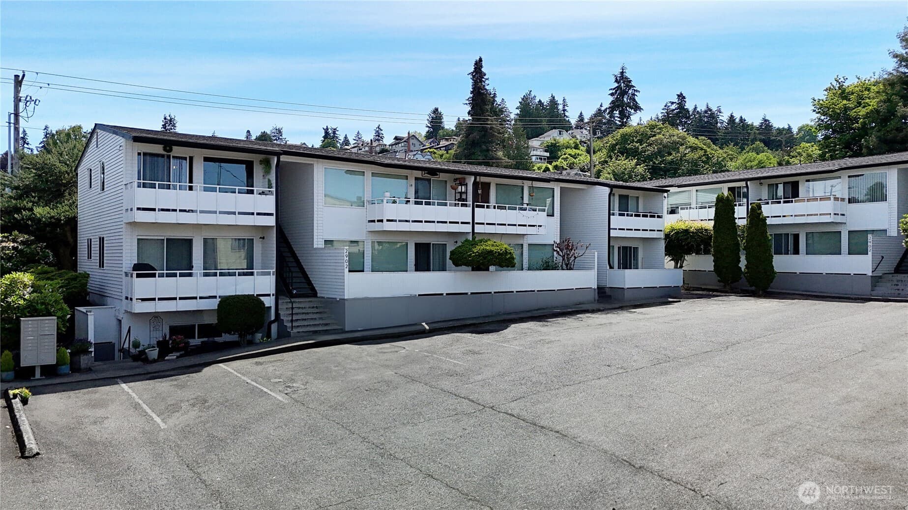 Property at 2902 N Carr