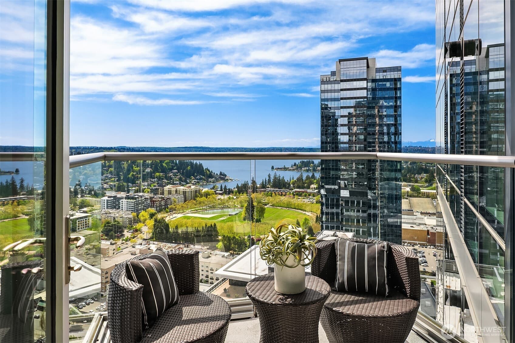 Property at 500 106th Avenue NE #3211