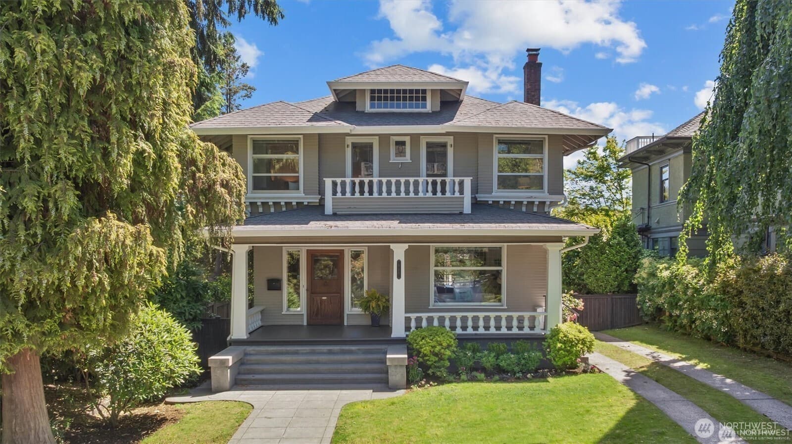 Property at 938 18th Avenue E