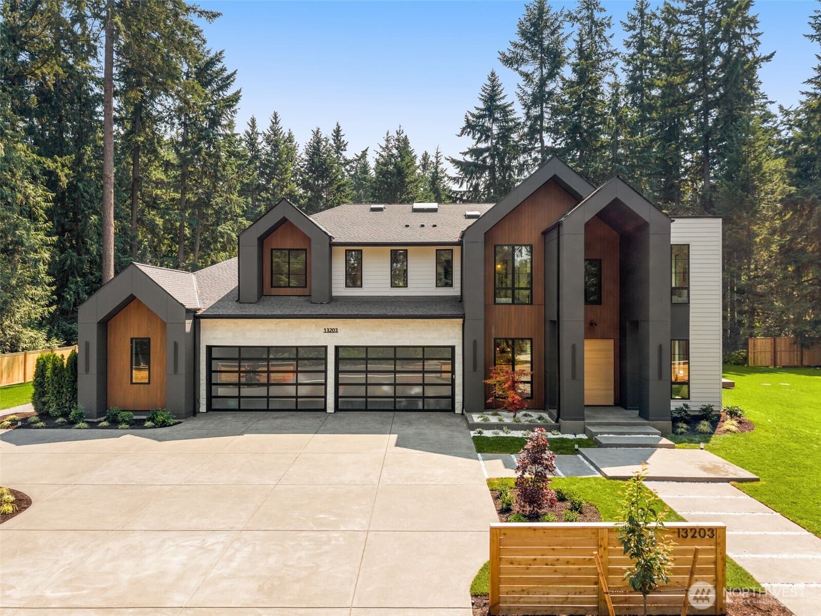 Property at 13203 NE 54th Place