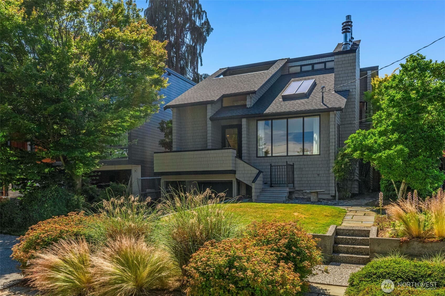 Property at 1819 39th Avenue E