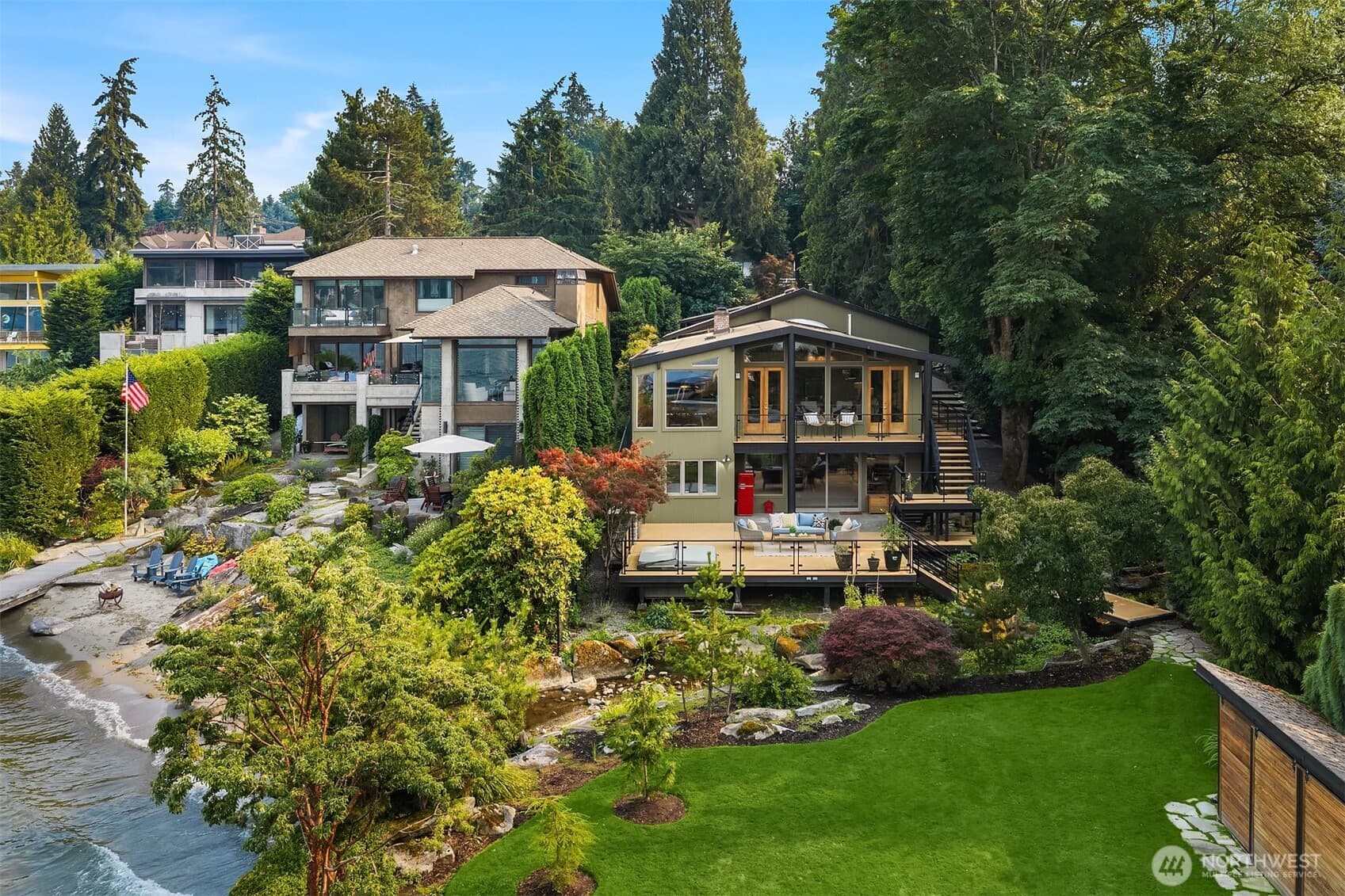 Property at 9418 SE 33rd Street