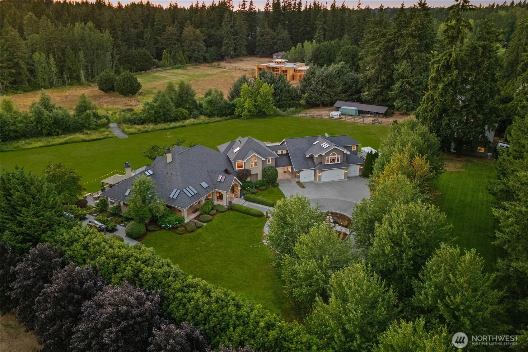 Property at 905 250th Avenue NE
